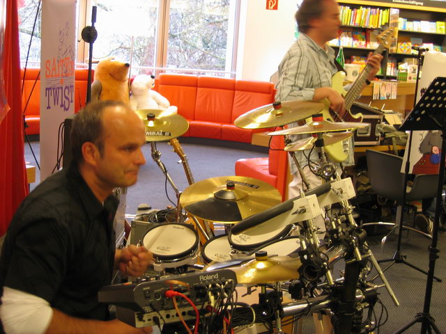 gal/2008/2008 12.04. Mayersche Buchhandlung CD Praesentation/IMG_3745.JPG